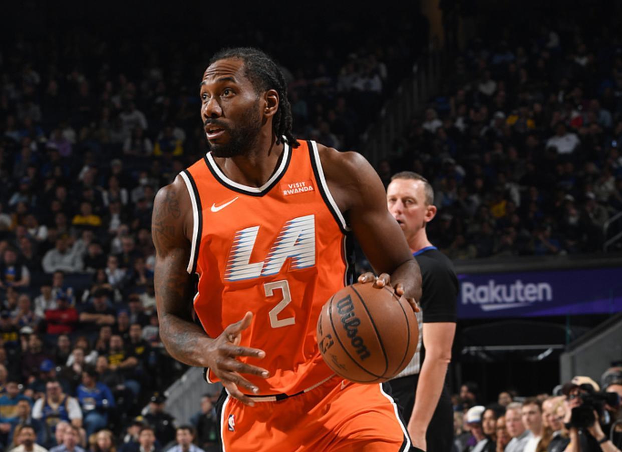 开云-首发出场,5中1得4分,正负值-18,全队最低!勇士还是迷之自信啊