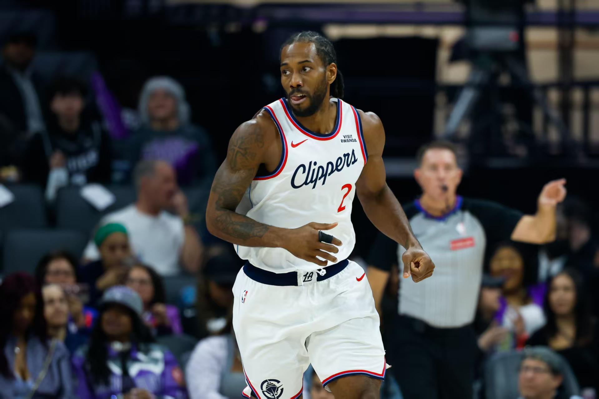 开云中国官方网站-NBA西部最新排名！三队争第三，湖人2连胜，快船升第九