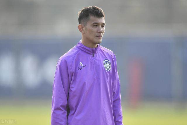 开云中国官方网站-泰山进入冲刺周欲双管齐下 留用肖智已非第一方案