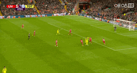 kaiyun-利物浦1-1热刺“送温暖”：斯洛特迷之战术，索博都看不下去了